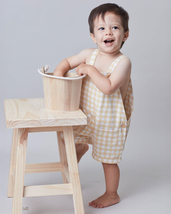 Jardineira para bebê menino Nico - Xadrez Mustarda