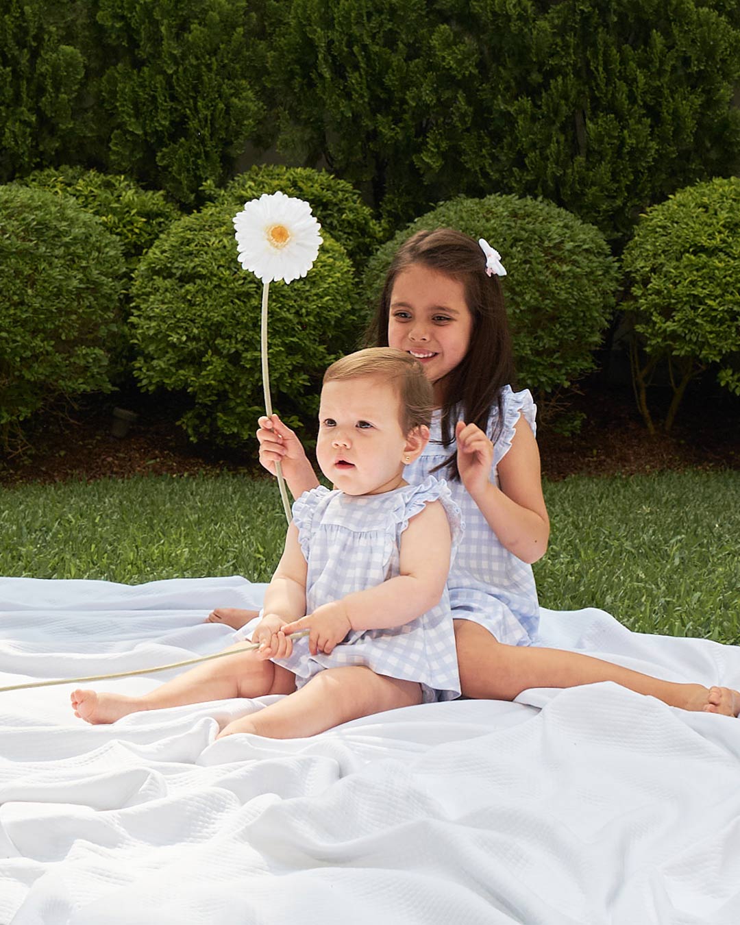 Mini vestido de menina Aurelia - Xadrez Celestes
