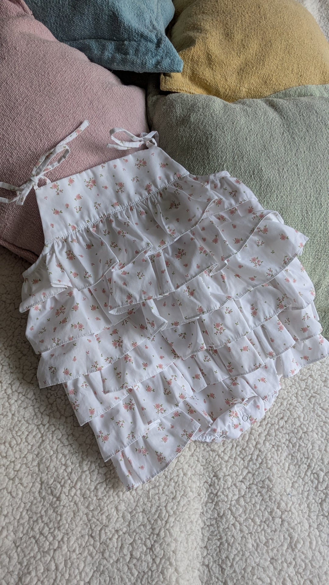 Romper pima popeline Emiliana - Branco/Flores Rosas